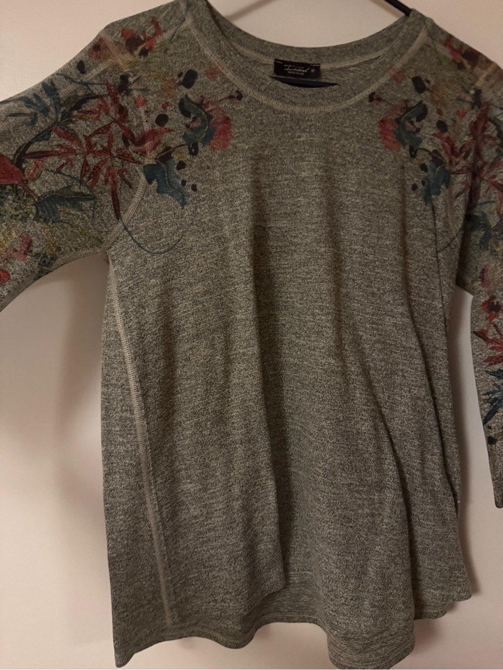 Long-Sleeve Heather Gray Tee with Floral Shoulder Print